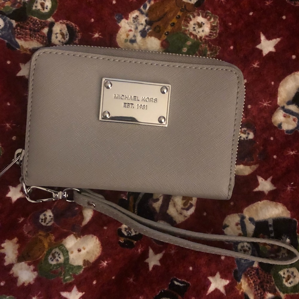 Michael Kors Phone Case Wallet EUC